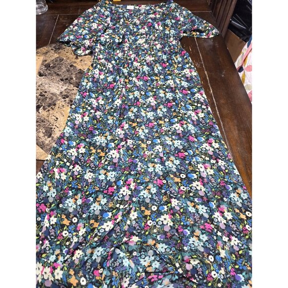 CAbi Dresses & Skirts - CAbi Dress Women Medium Fiesta Green Multicolor Floral Blouson Midi Smocked